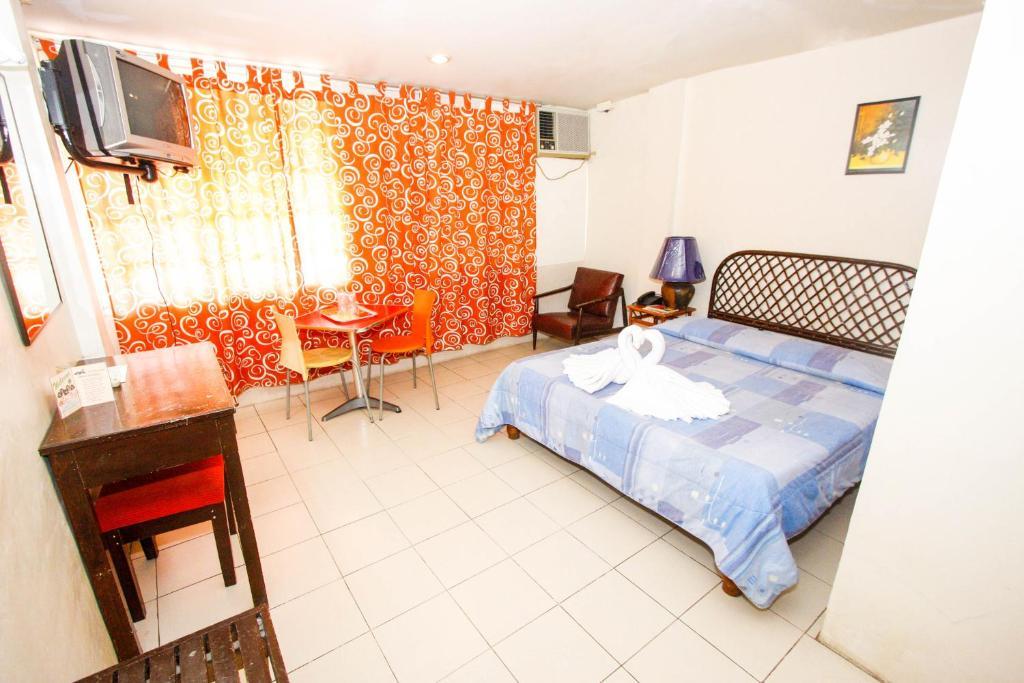 Bohol La Roca Hotel Totolan Ngoại thất bức ảnh