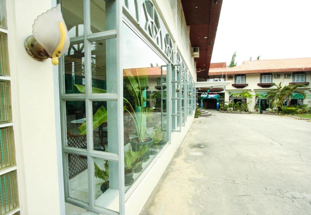 Bohol La Roca Hotel Totolan Ngoại thất bức ảnh