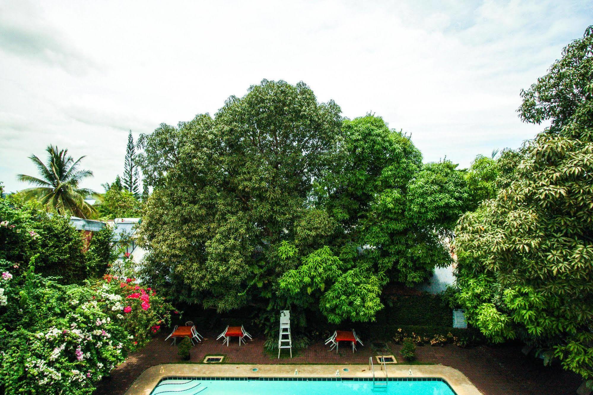 Bohol La Roca Hotel Totolan Ngoại thất bức ảnh