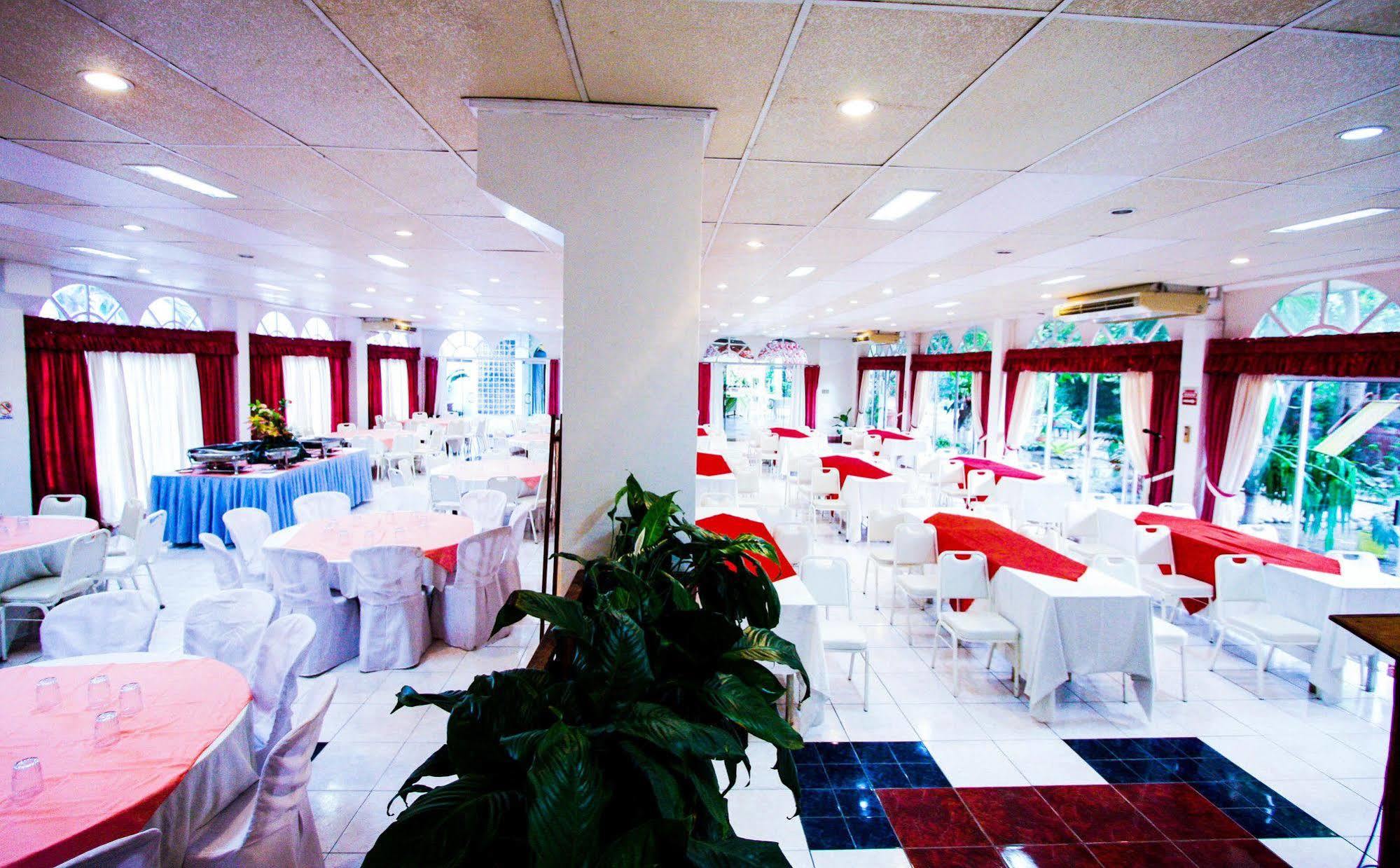 Bohol La Roca Hotel Totolan Ngoại thất bức ảnh